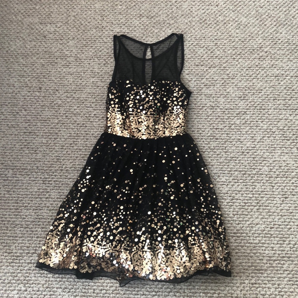 Black and gold dress M